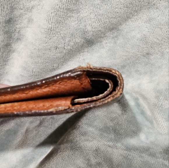 Louis Vuitton Vintage Monogram Bifold Wallet w/coinpouch Authentic Unisex w/COA - Picture 6 of 16